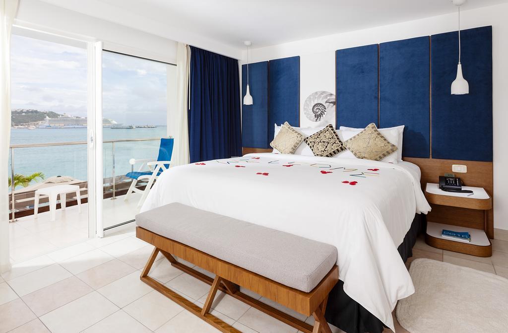 Sonesta Great Bay Beach All Inclusive Resort, Casino & Spa - Adults Only Philipsburg  Exterior photo